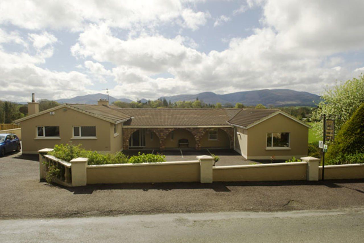 Bed and Breakfast Reeks View Teernaboul Exterior foto