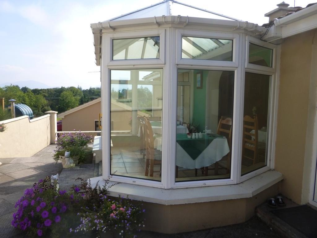 Bed and Breakfast Reeks View Teernaboul Exterior foto